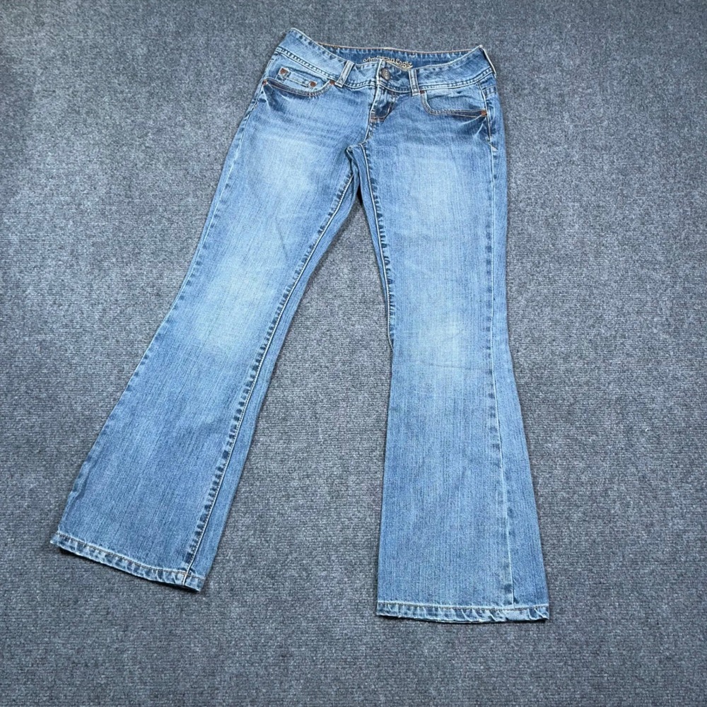 American Eagle Artist Flare Jeans Womens 2 Short Low Rise Medium Wash Blue Faded